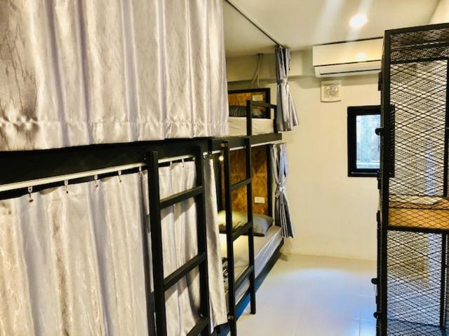 بيت شباب Zleepingpills Aonang Krabi town المظهر الخارجي الصورة